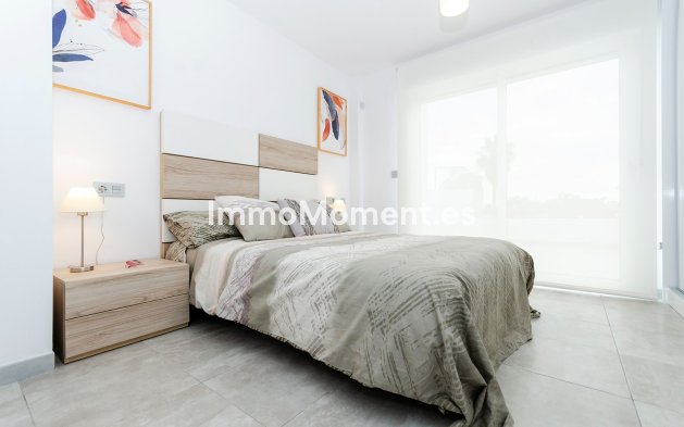 Nieuwbouw - Vrijstaande villa - Torrevieja