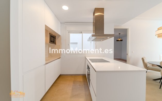 Resale - Apartment - Torrevieja - Los Locos