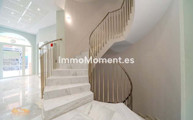 Resale - Apartment - Torrevieja - Los Locos