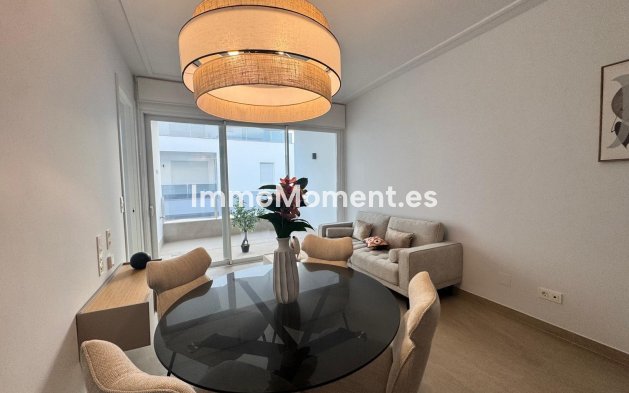 Resale - Apartment - Torrevieja - Los Locos