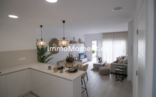 Neubau - Terraced - Jerónimo y Avileses