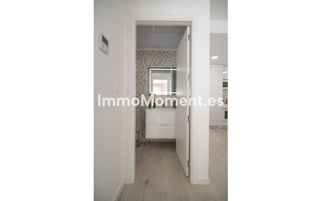 Neubau - Terraced - Jerónimo y Avileses