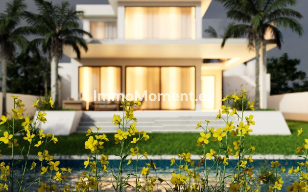 Obra nueva - Villa independiente - Estepona  - Estepona