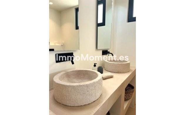 Location de courte durée - Villa individuelle - Estepona  - New Golden Mile