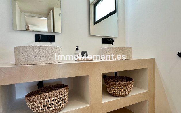 Location de courte durée - Villa individuelle - Estepona  - New Golden Mile