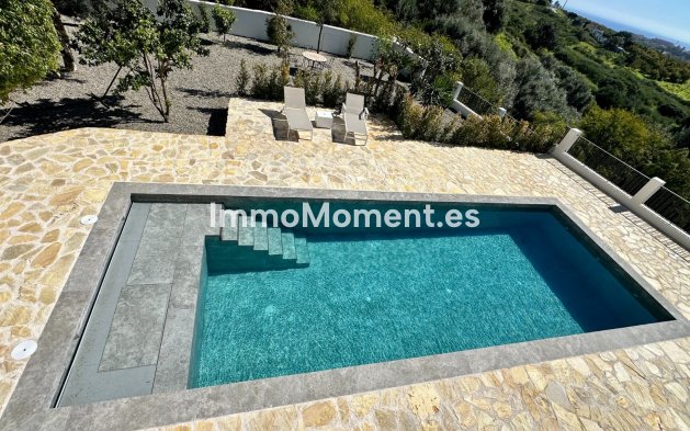 Location de courte durée - Villa individuelle - Estepona  - New Golden Mile