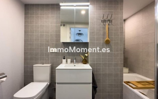 Alquiler a largo plazo - Apartamento - Estepona  - Estepona