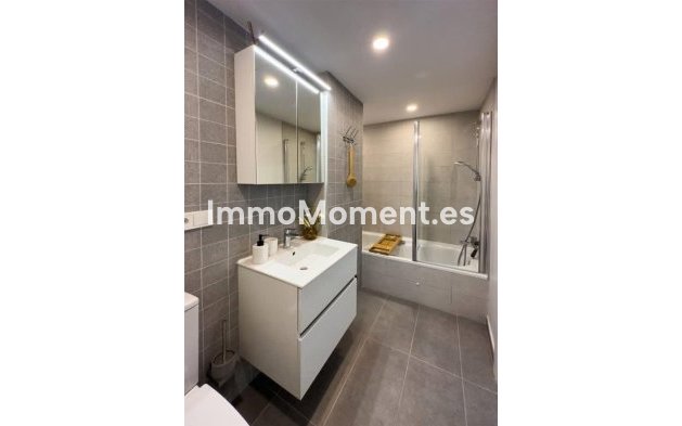 Alquiler a largo plazo - Apartamento - Estepona  - Estepona