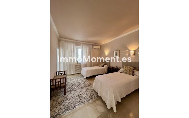 Short Term Rentals - Detached villa - Marbella West - Marbella