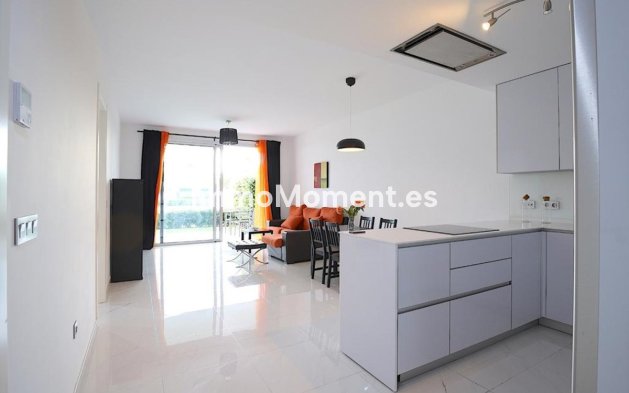 Wiederverkauf - Wohnung - Estepona  - New Golden Mile