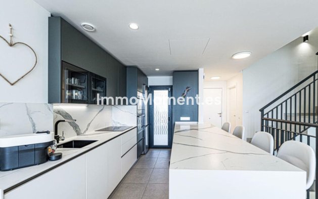 Resale - House - Townhouse - Manilva