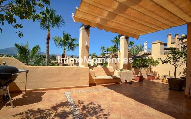 Revente - Appartement - Estepona  - Atalaya
