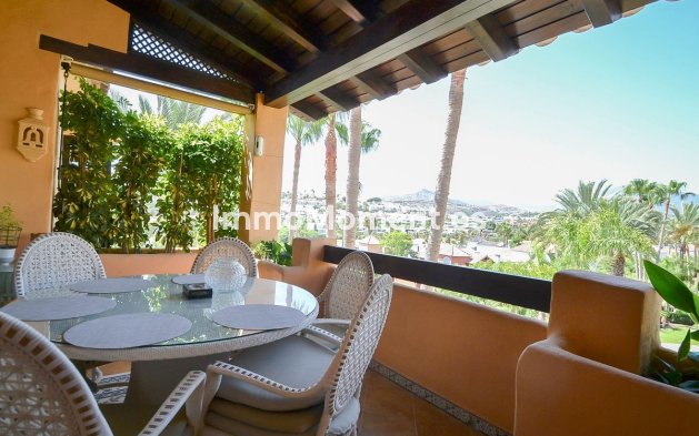 Revente - Appartement - Estepona  - Atalaya