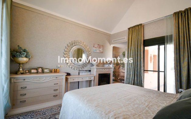 Revente - Appartement - Estepona  - Atalaya