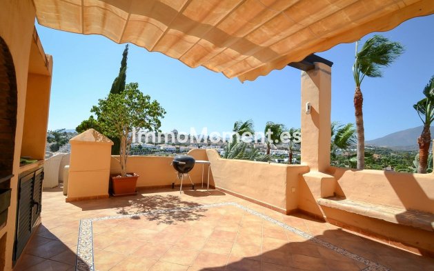 Revente - Appartement - Estepona  - Atalaya