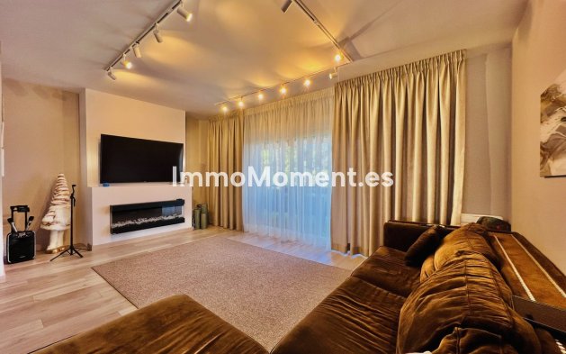 Revente - Maison mitoyenne - Estepona  - Estepona Centro