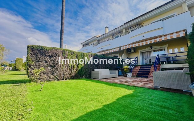 Revente - Maison mitoyenne - Estepona  - Estepona Centro