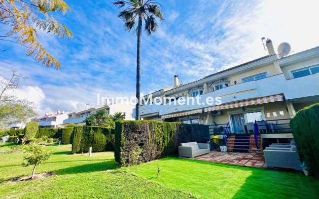 Revente - Maison mitoyenne - Estepona  - Estepona Centro