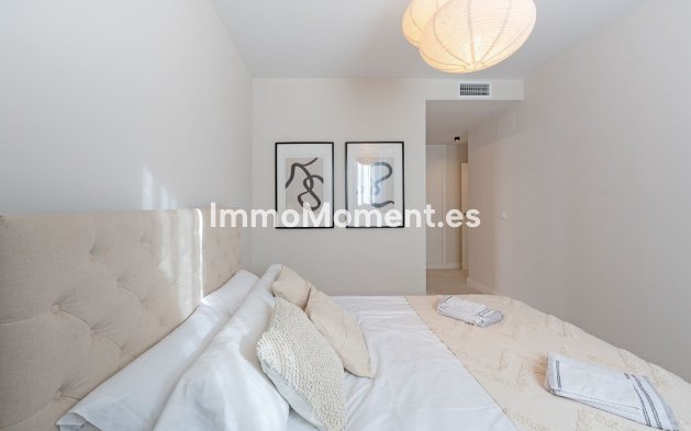 Wiederverkauf - Wohnung - Estepona  - Estepona Centro