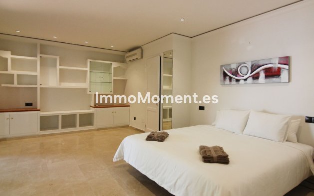 Revente - Villa - Benalmadena - Benalmadena Centro