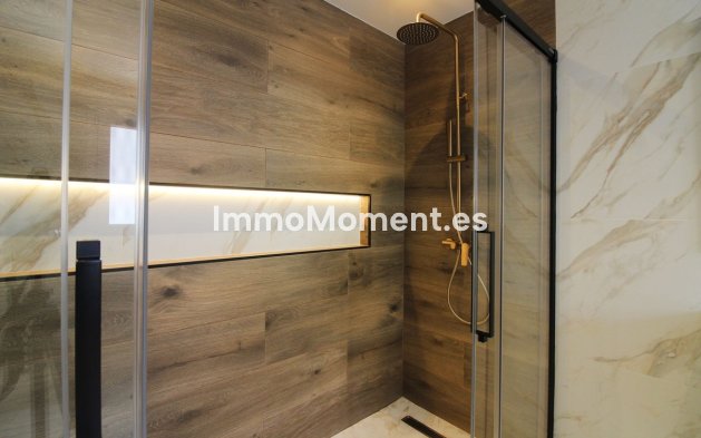 Revente - Villa - Benalmadena - Benalmadena Centro