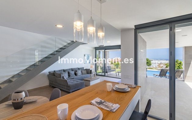Bestaande woning - Vrijstaande villa - Manilva