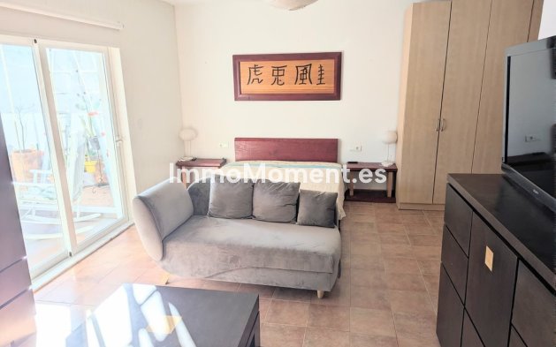 Revente - Maison mitoyenne - Intérieur                       - Guaro