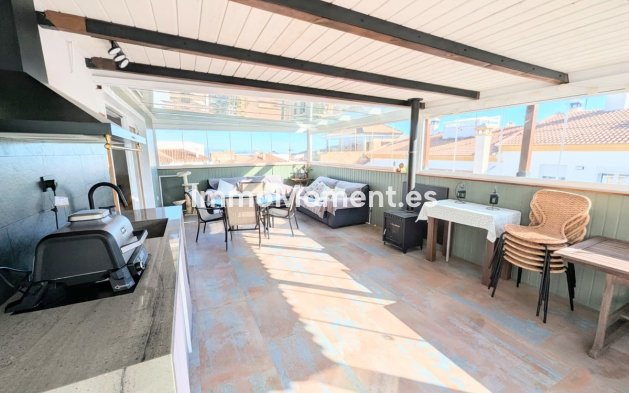 Revente - Maison mitoyenne - Intérieur                       - Guaro