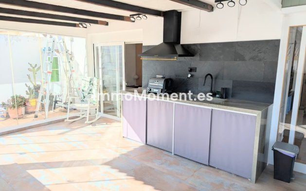 Revente - Maison mitoyenne - Intérieur                       - Guaro