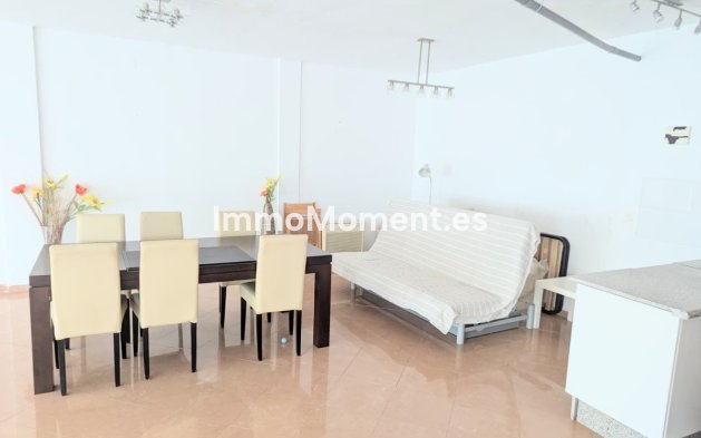 Revente - Maison mitoyenne - Intérieur                       - Guaro