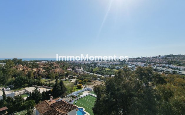 Resale - Villa - Estepona - Atalaya