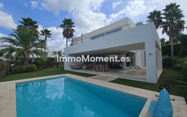 Revente - Villa - Marbella - Río Real