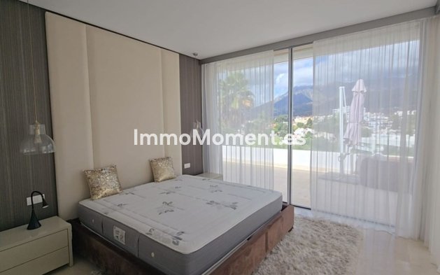 Revente - Villa - Marbella - Río Real