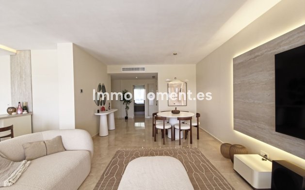 Resale - Apartment - Benahavís - Benahavís Centro