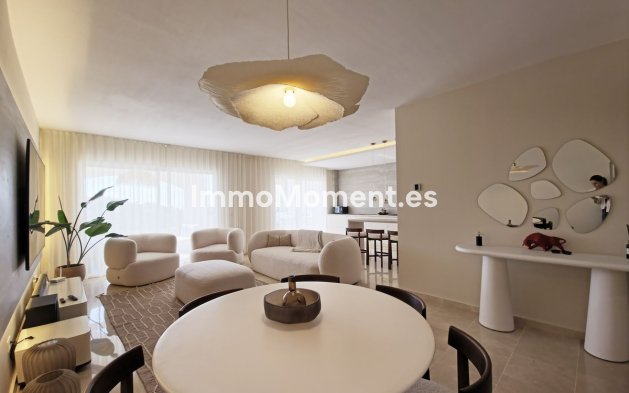 Resale - Apartment - Benahavís - Benahavís Centro