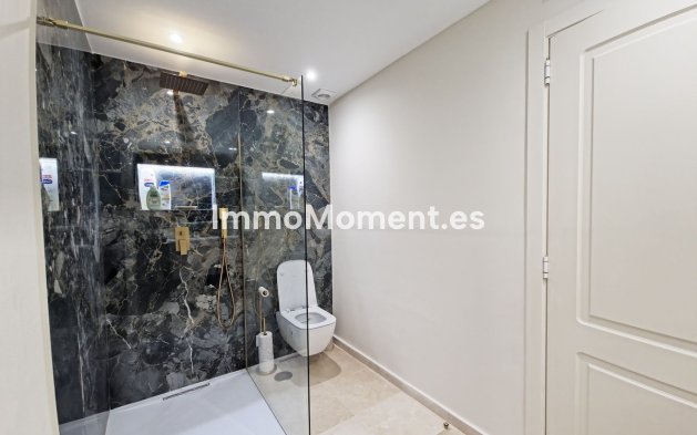 Resale - Apartment - Benahavís - Benahavís Centro