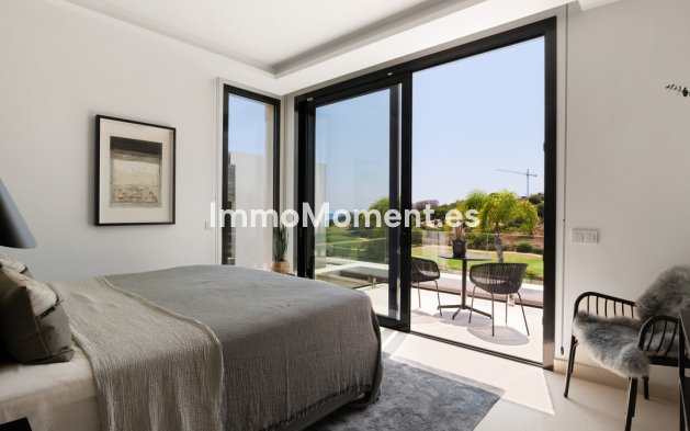 Wiederverkauf - Villa - Marbella - Cabopino