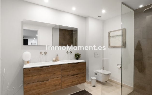 Wiederverkauf - Villa - Marbella - Cabopino