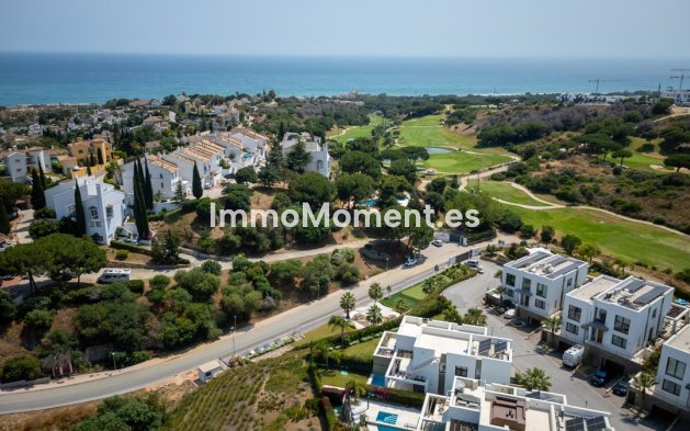 Wiederverkauf - Villa - Marbella - Cabopino