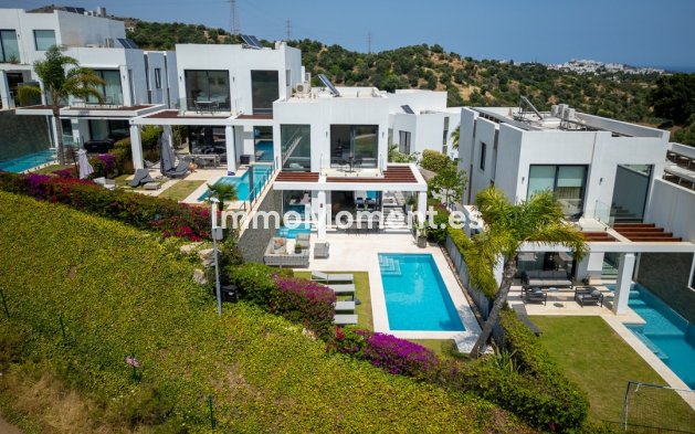 Wiederverkauf - Villa - Marbella - Cabopino