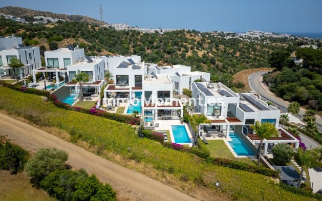 Wiederverkauf - Villa - Marbella - Cabopino