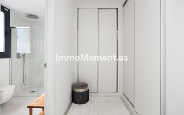 Revente - Maison mitoyenne - Estepona  - Estepona Centro