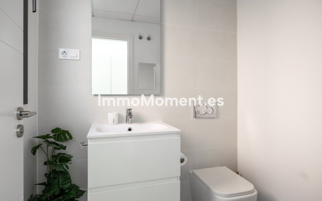 Revente - Maison mitoyenne - Estepona  - Estepona Centro