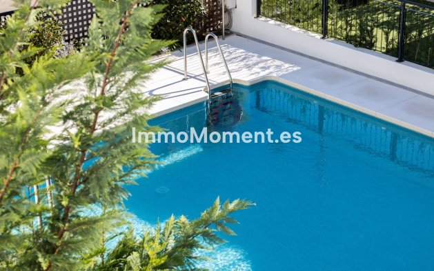 Revente - Maison mitoyenne - Estepona  - Estepona Centro