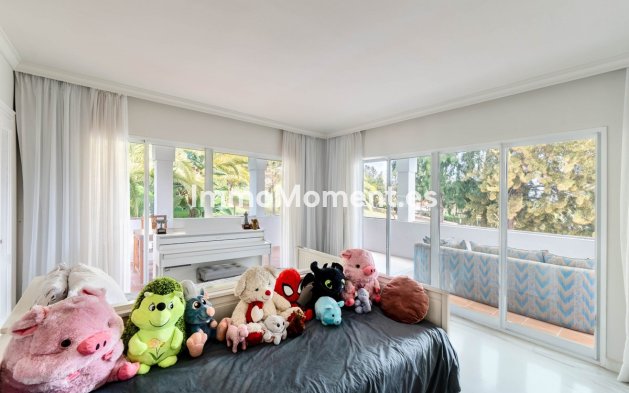 Resale - Villa - Benahavís - La Quinta