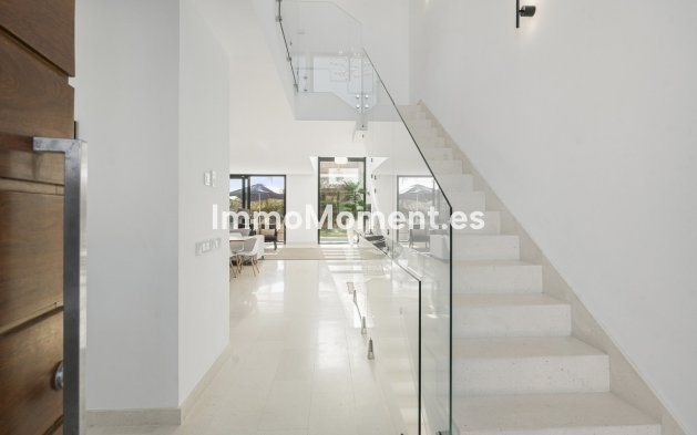 Wiederverkauf - Villa - Marbella - Cabopino