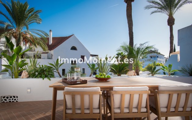 Wiederverkauf - Wohnung - Marbella - Nueva Andalucía