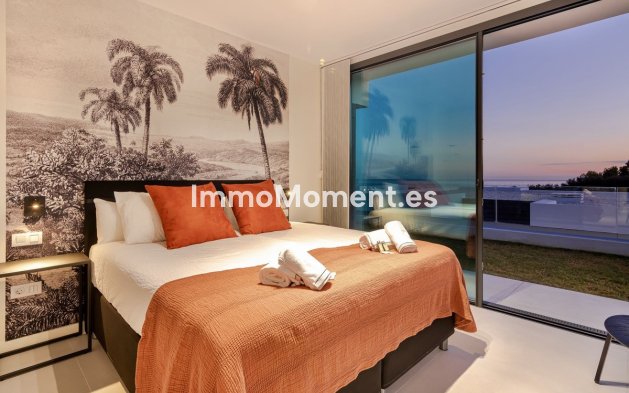 Reventa - Villa independiente - Mijas - Calahonda