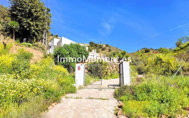 Reventa - Casa de campo - Interior  - Almogía