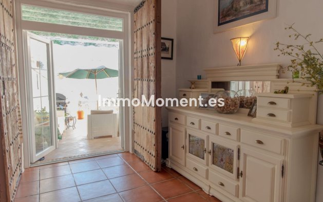 Wiederverkauf - Reihenhaus -   Inländisch - Alora